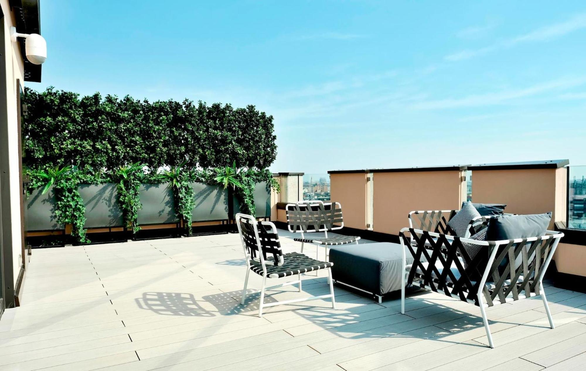 San Babila Central Tower With Panoramic Terrace Overlooking Duomo By Rentopolis Milano Eksteriør bilde