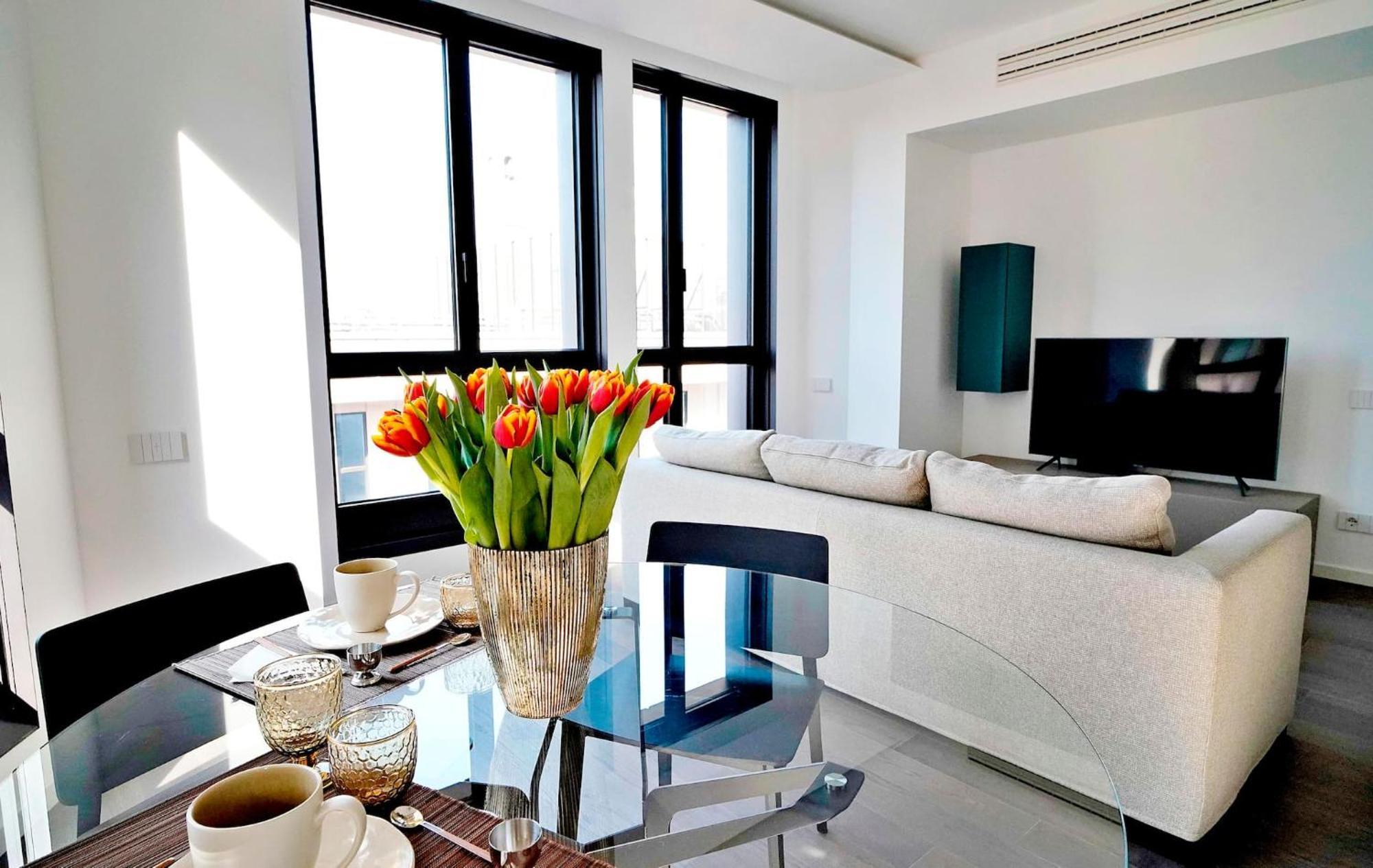 San Babila Central Tower With Panoramic Terrace Overlooking Duomo By Rentopolis Milano Eksteriør bilde